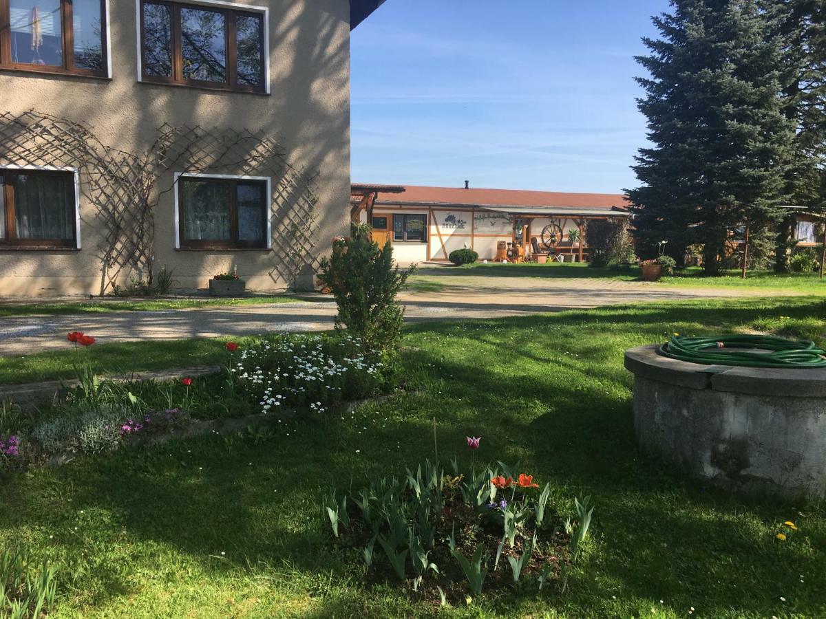 Ferienwohnung Fam.Stecher Malschwitz Exteriör bild